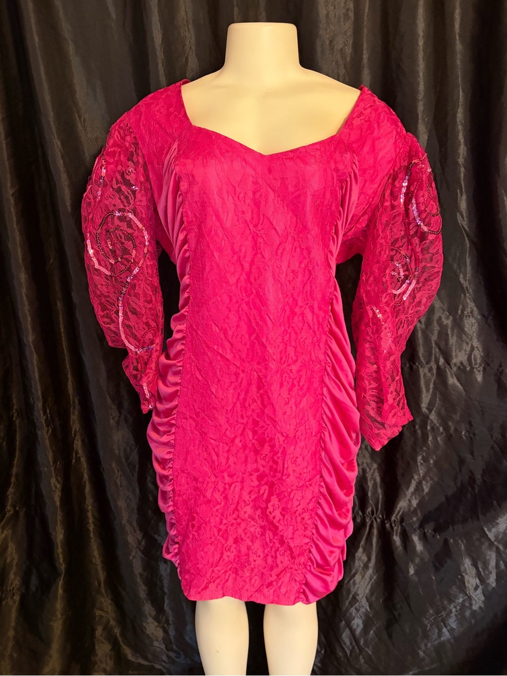 Vintage 90s Hot Pink Lace-Sleeve Ruched Women's Dress